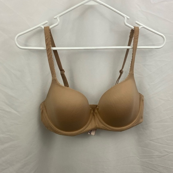 Victoria’s Secret Body By Victoria Lined Demi Nude 34D Bra - Picture 1 of 12